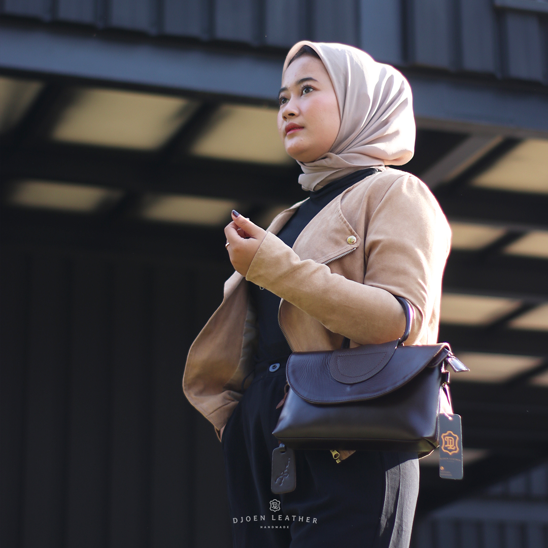 Tas Kulit Sapi Asli dari Djoen Leather